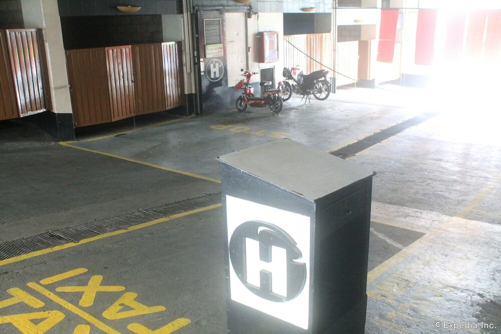 Фото Halina Drive Inn Hotels - Sta Mesa