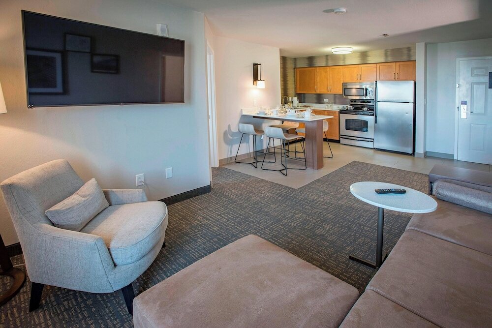 Фото Residence Inn by Marriott Pensacola Downtown