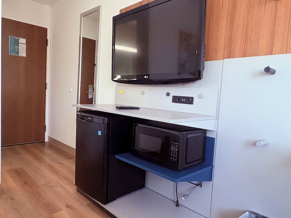 Фото Microtel Inn by Wyndham Denver