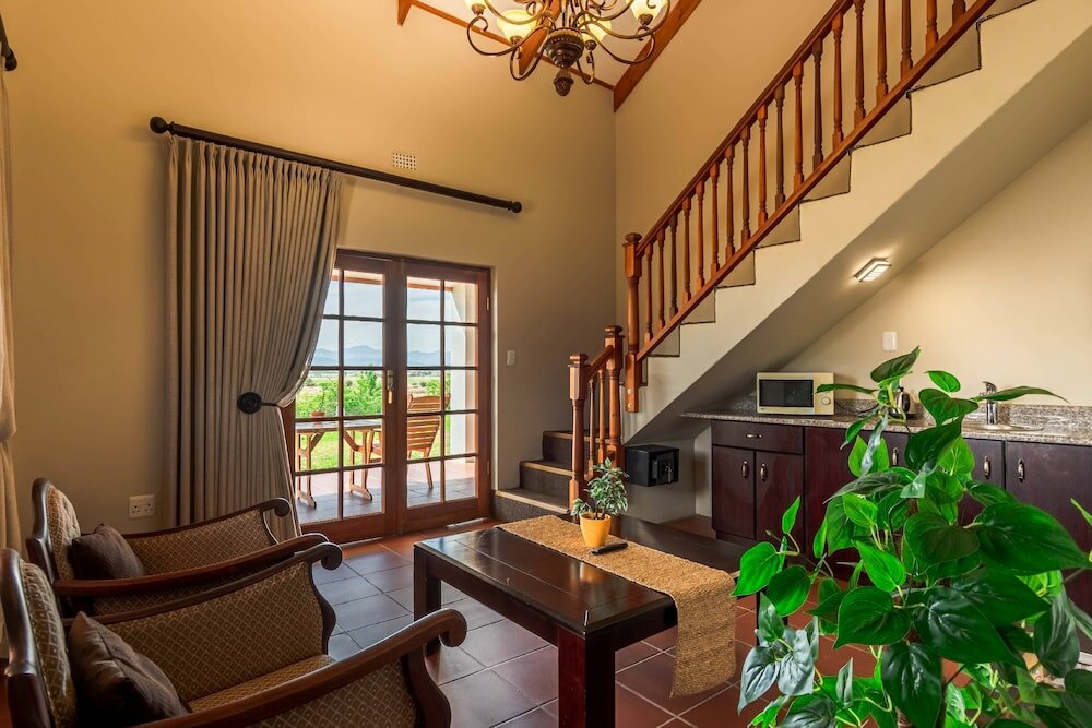 Фото Mooiplaas Guesthouse