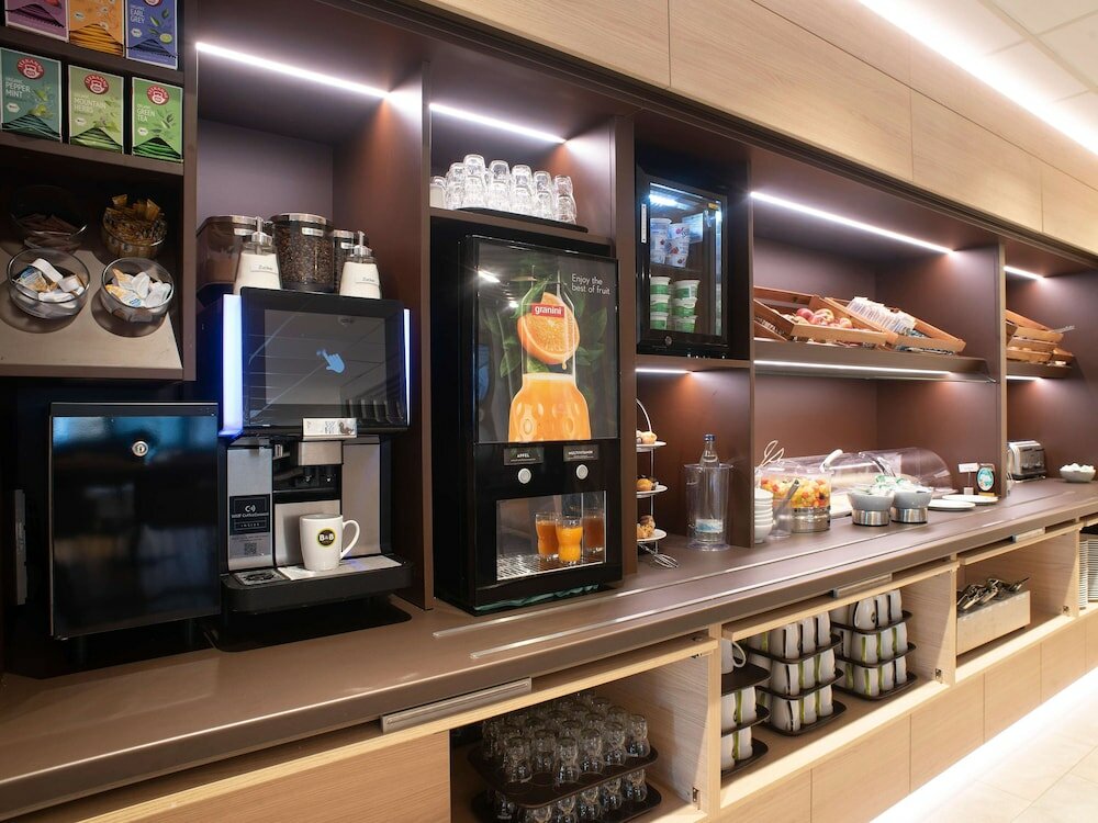 Фото B&b Hotel Schwerin-Süd