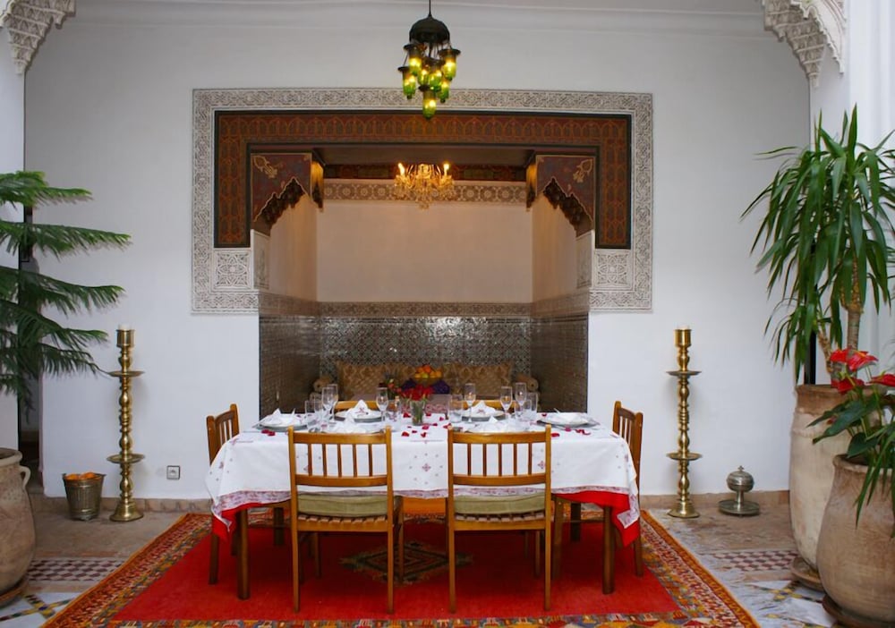 Фото Riad Al kadar