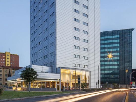 Фото Ac Hotel by Marriott Milan Sesto