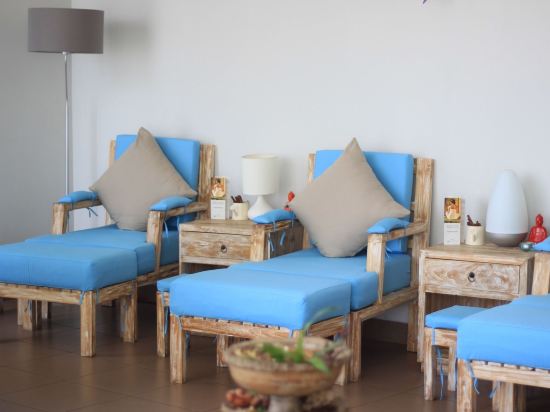 Фото Hotel Neo Denpasar