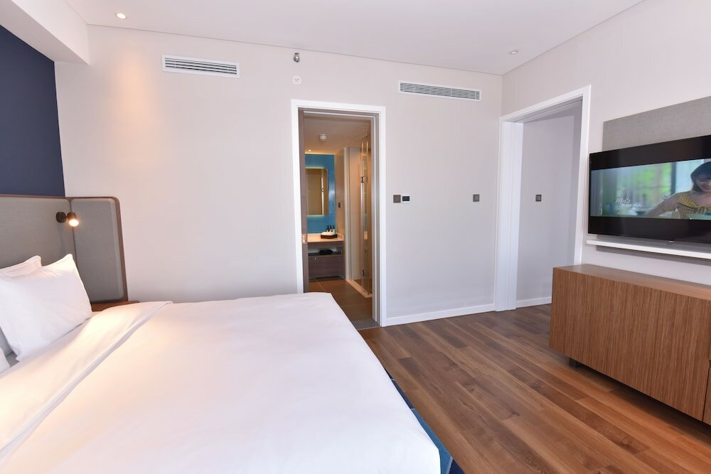 Фото Holiday Inn Express Yinchuan Downtown