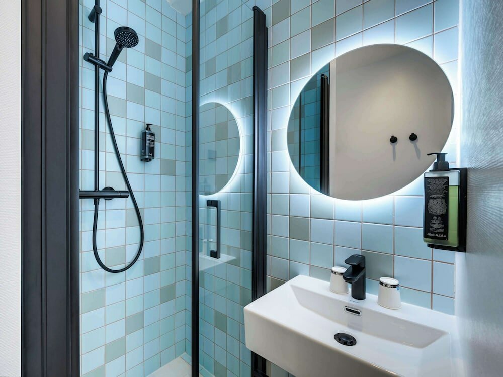 Фото Ibis Styles Paris Cadet Lafayette