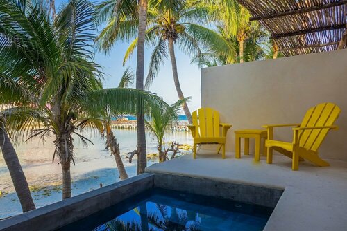 Гостиница Lotus Beach Hotel в Исла-Мухерес