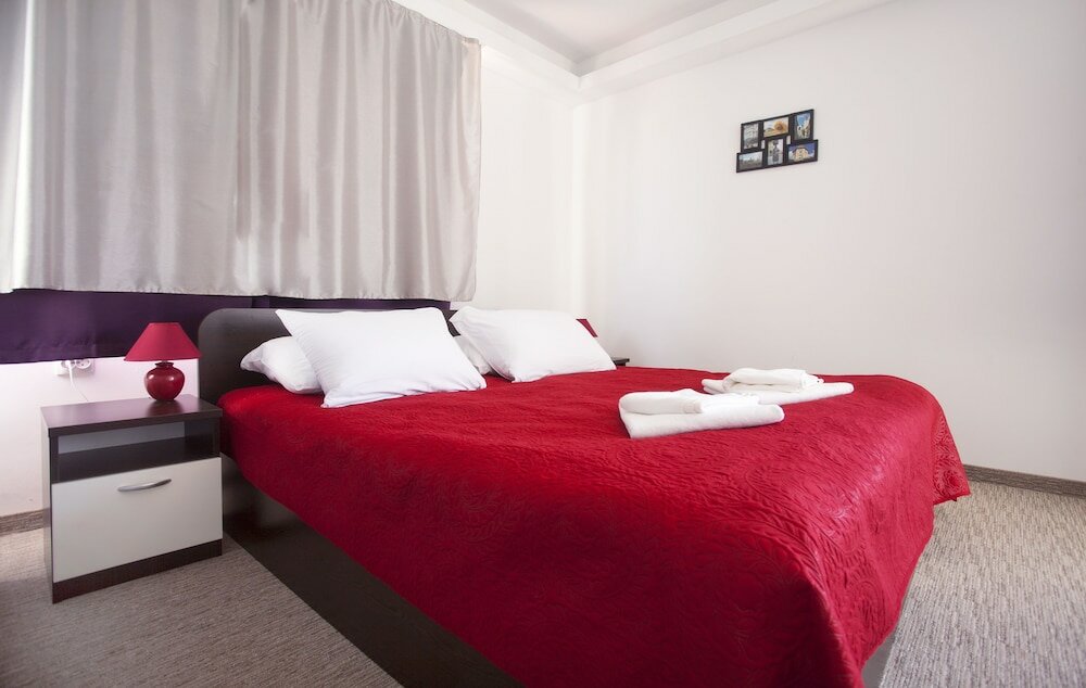 Фото Отель London Rooms Zagreb Airport