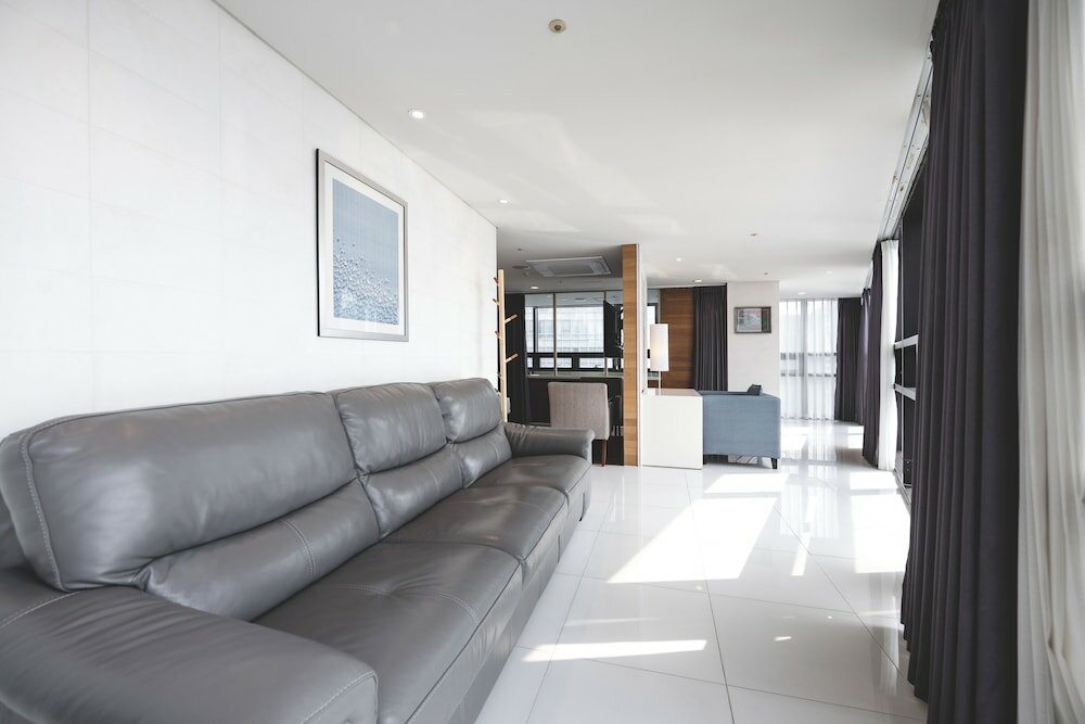 Фото Sunset Business Hotel