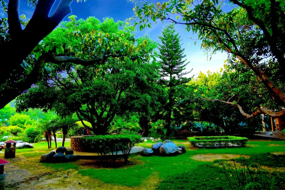 Фото Corbett Wild Resort - A River Access Property