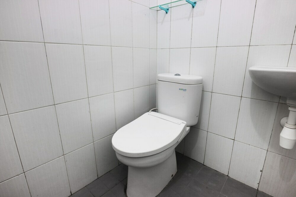 Фото Casa Sidoluhur 17