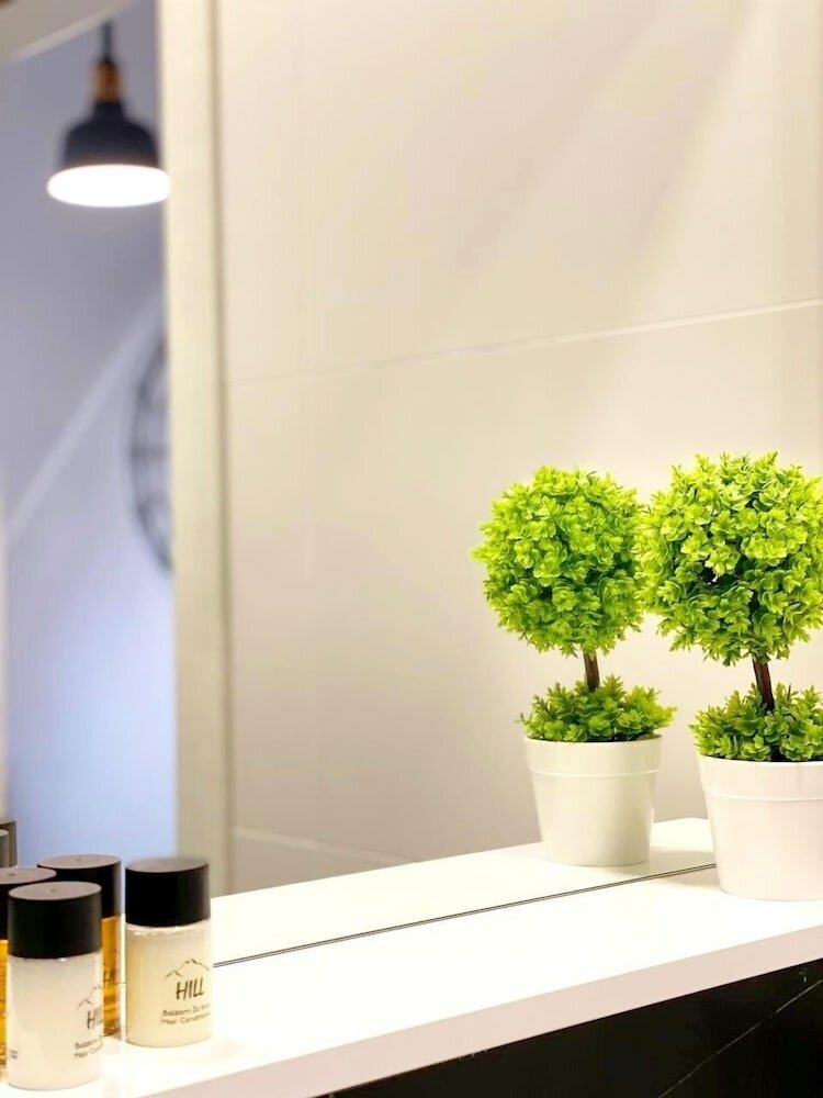 Фото D & Sons Apartments