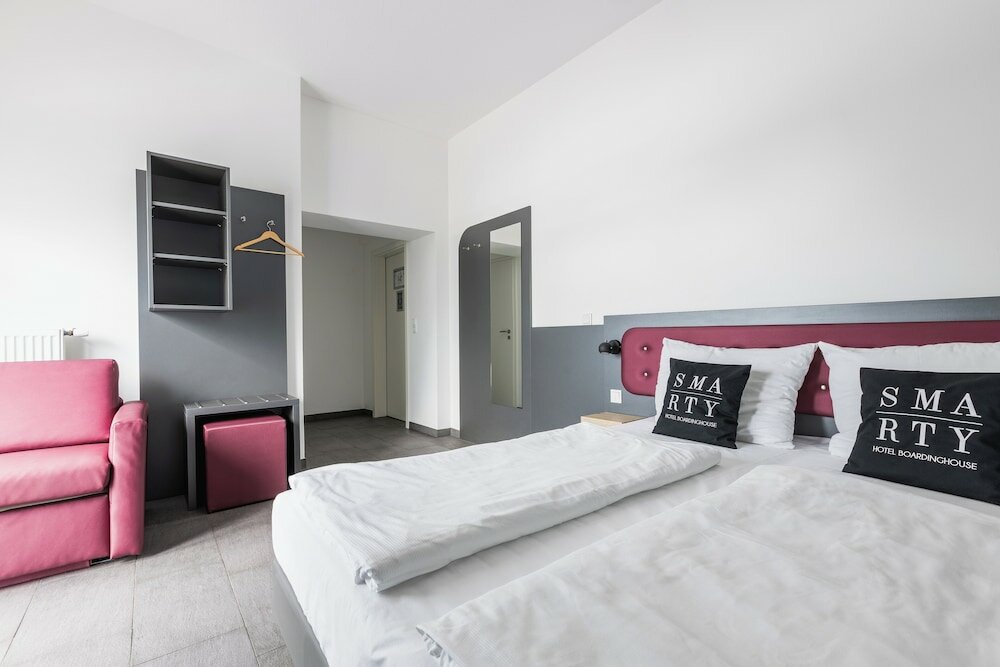 Фото Airport Hotel Dürscheidt