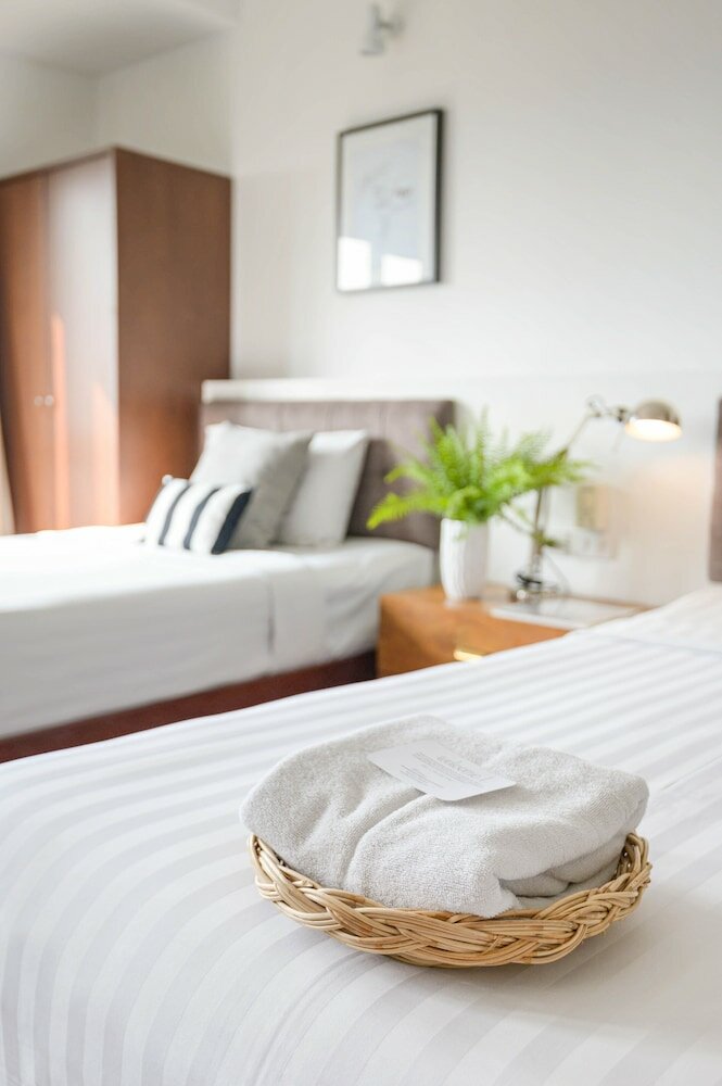 Фото The Corner Lodge