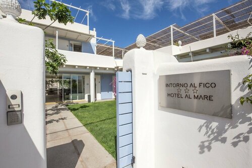 Внешний вид отеля Intorno al Fico Hotel в Фьюмичино, фото 3