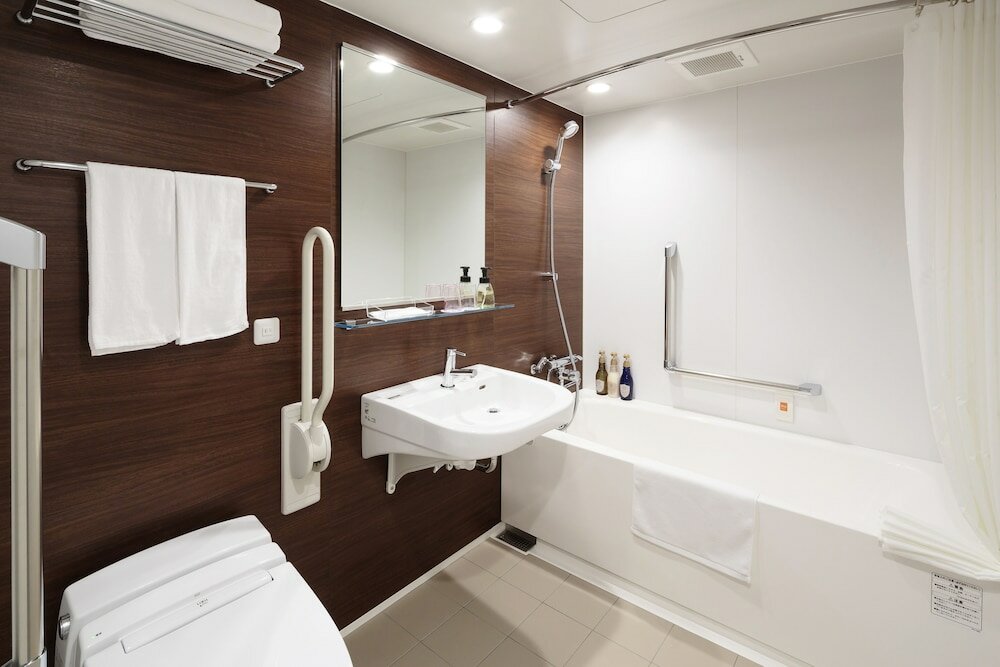 Фото Hotel Mystays Fuji Onsen Resort