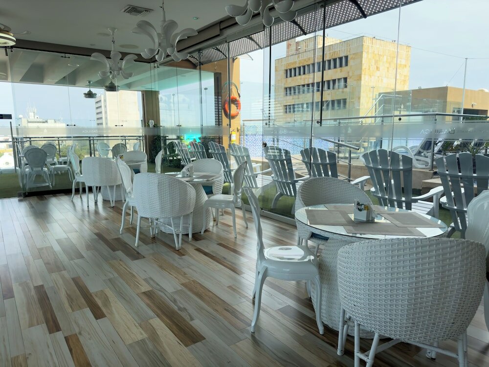 Фото Hotel Catedral Plaza