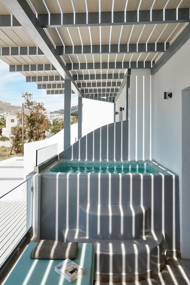 Фото Amara Suites Santorini