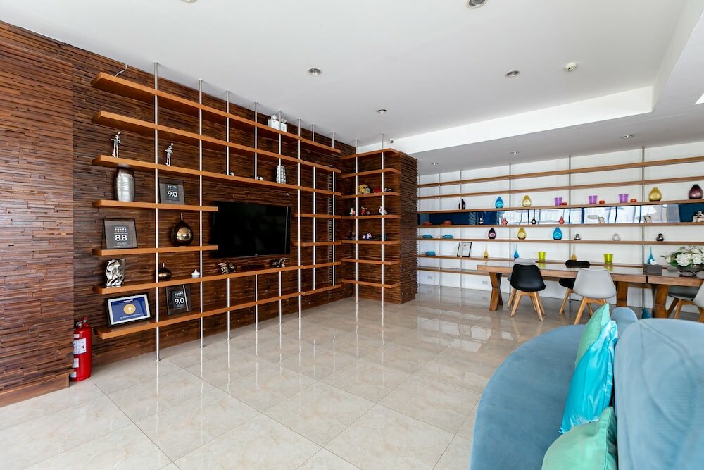 Фото The Bedrooms Hostel Pattaya