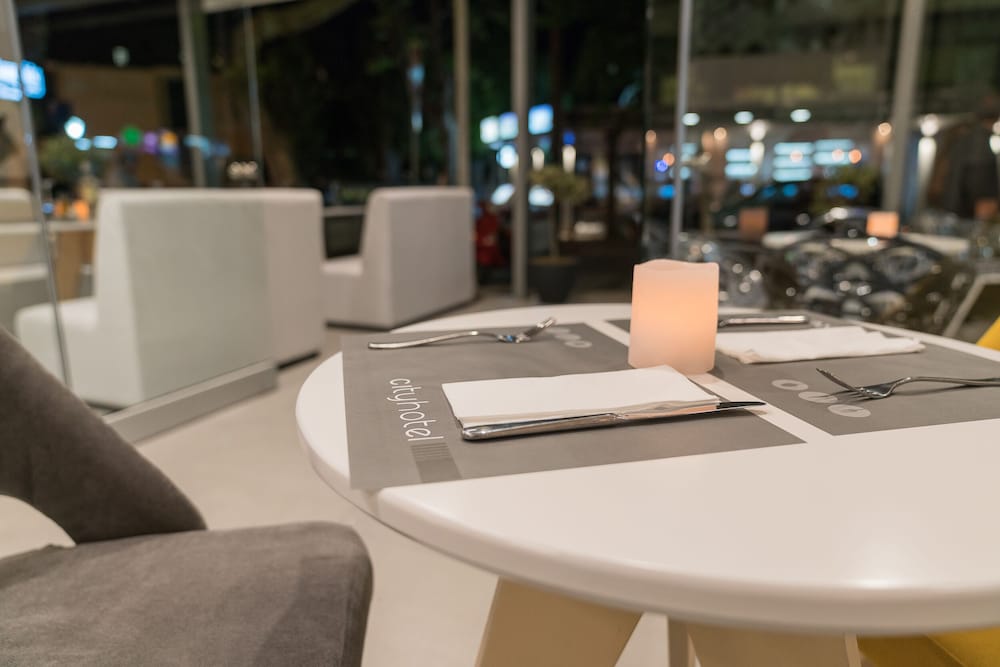 Фото City Center Hotel