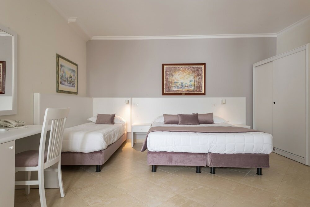 Фото Hotel Centrale