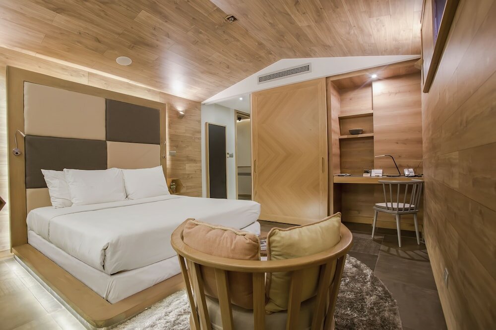 Фото Fusion Suites Sai Gon