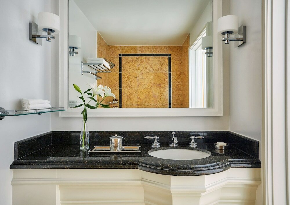 Фото Fairmont Miramar Bungalows