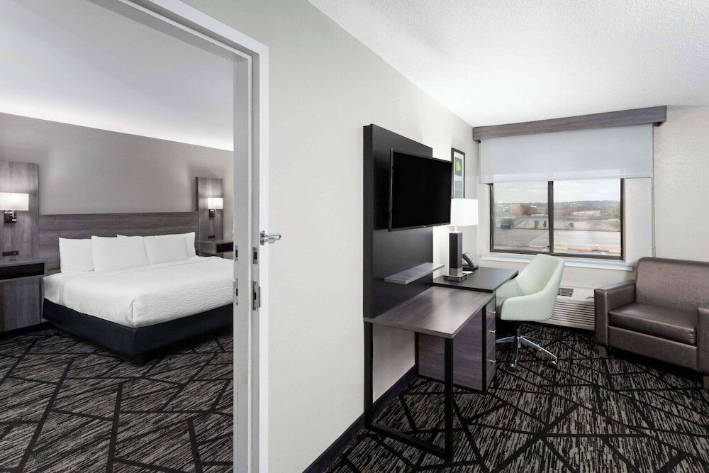 Фото La Quinta Inn by Wyndham Cleveland Independence