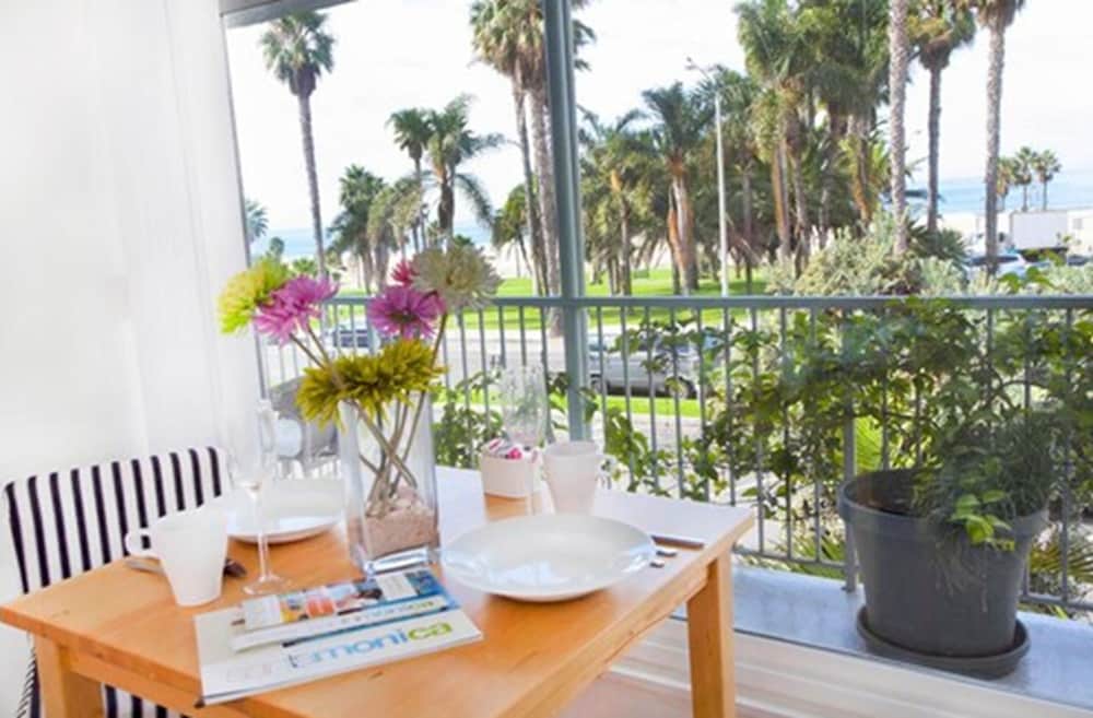 Фото Bayside Hotel