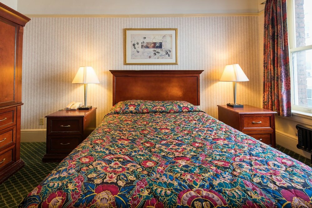 Фото Union Square Plaza Hotel