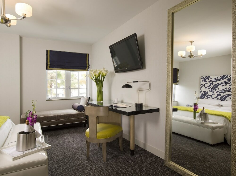 Фото Hotel Breakwater South Beach