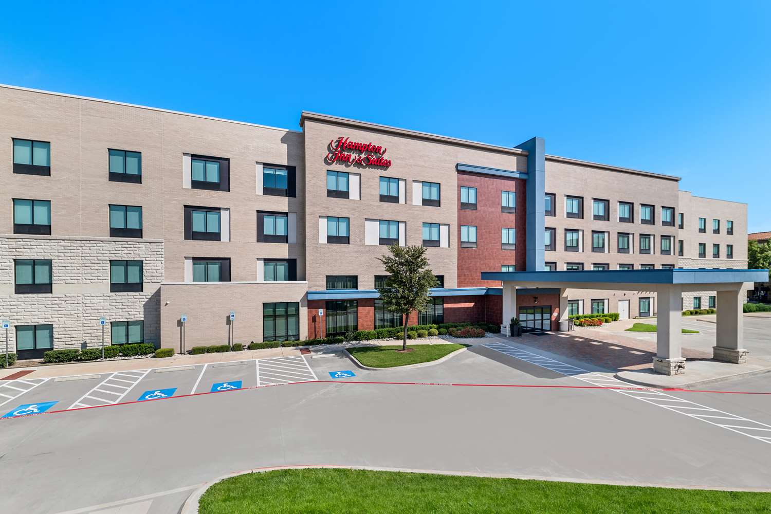 Фото Hampton Inn & Suites Farmers Branch Dallas