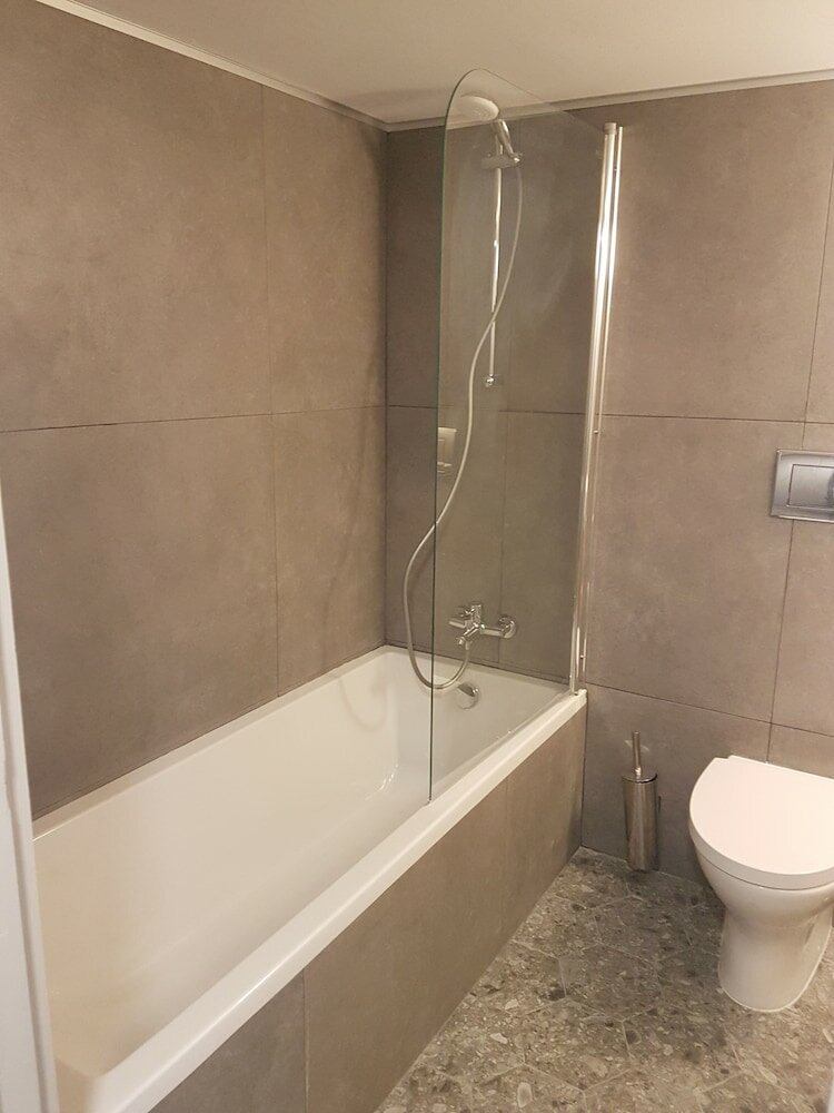 Фото E. J. Pyrgos Bay Hotel