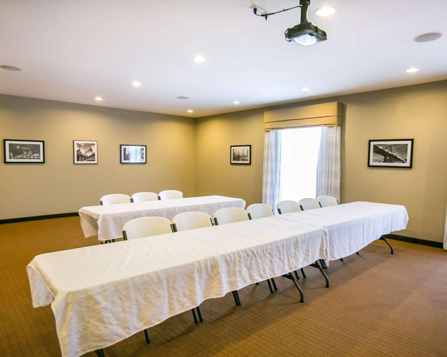 Фото Sleep Inn & Suites Austin North I-35