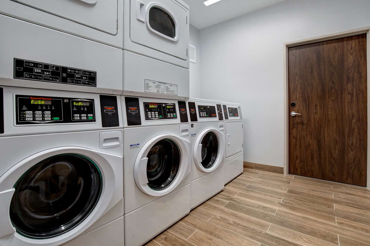 Фото Hampton Inn Santa Fe South