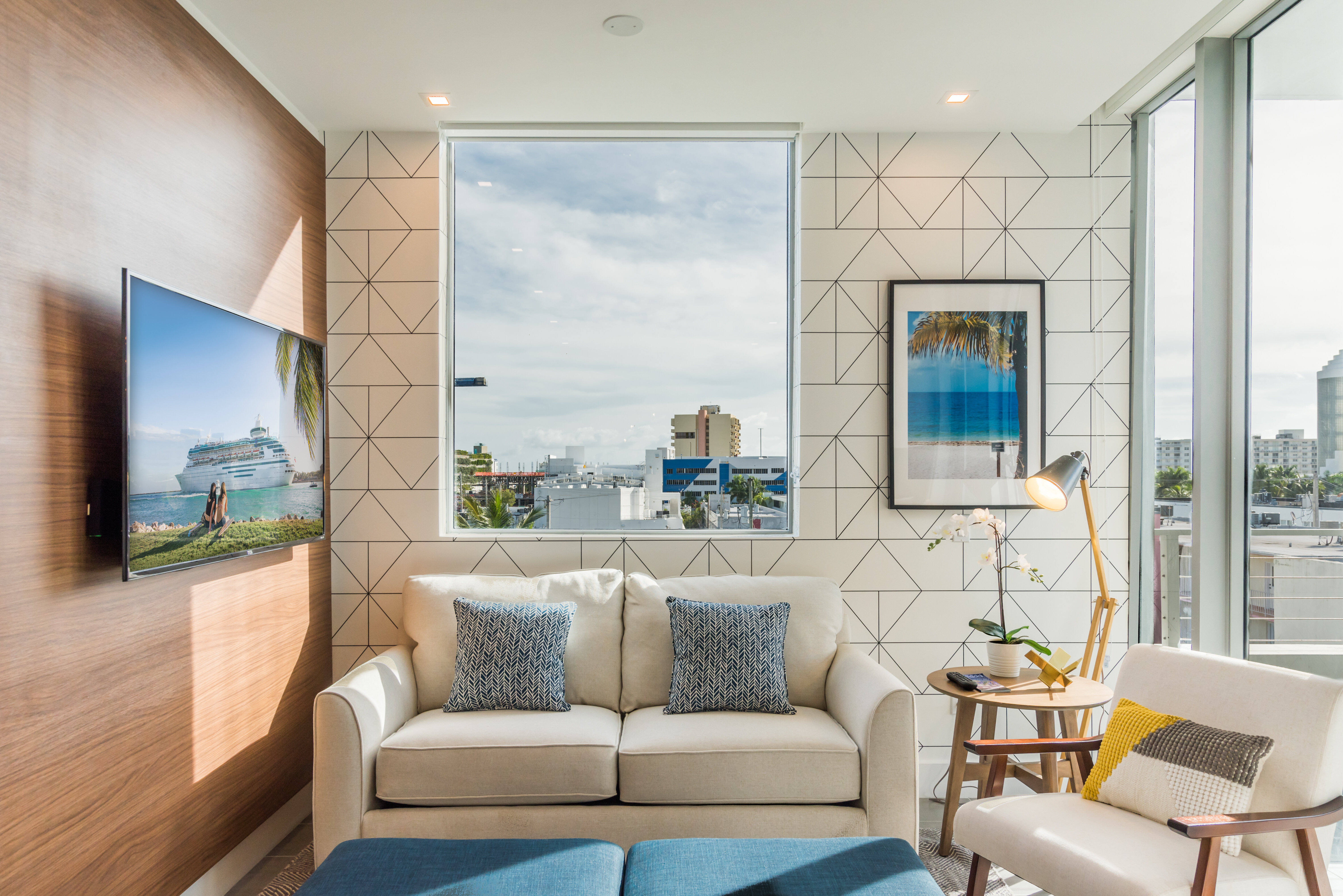 Фото Vhc Luxury Apartments