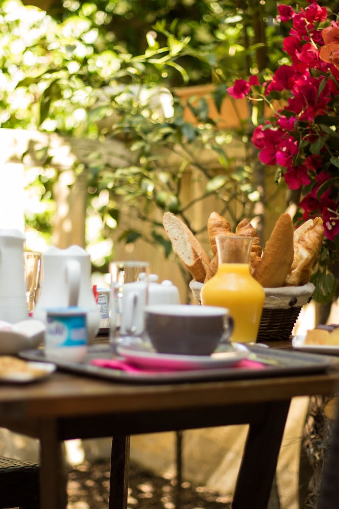 Фото Hôtel Le Chardon Bleu