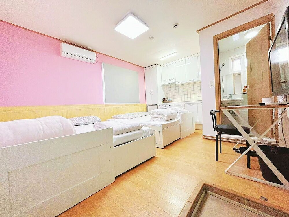 Фото Sarang Guesthouse Dongdaemun