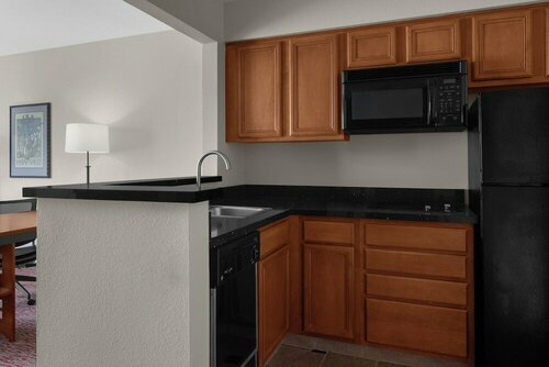 Гостиница Larkspur Landing Sunnyvale - An All-Suite Hotel в Саннивейле