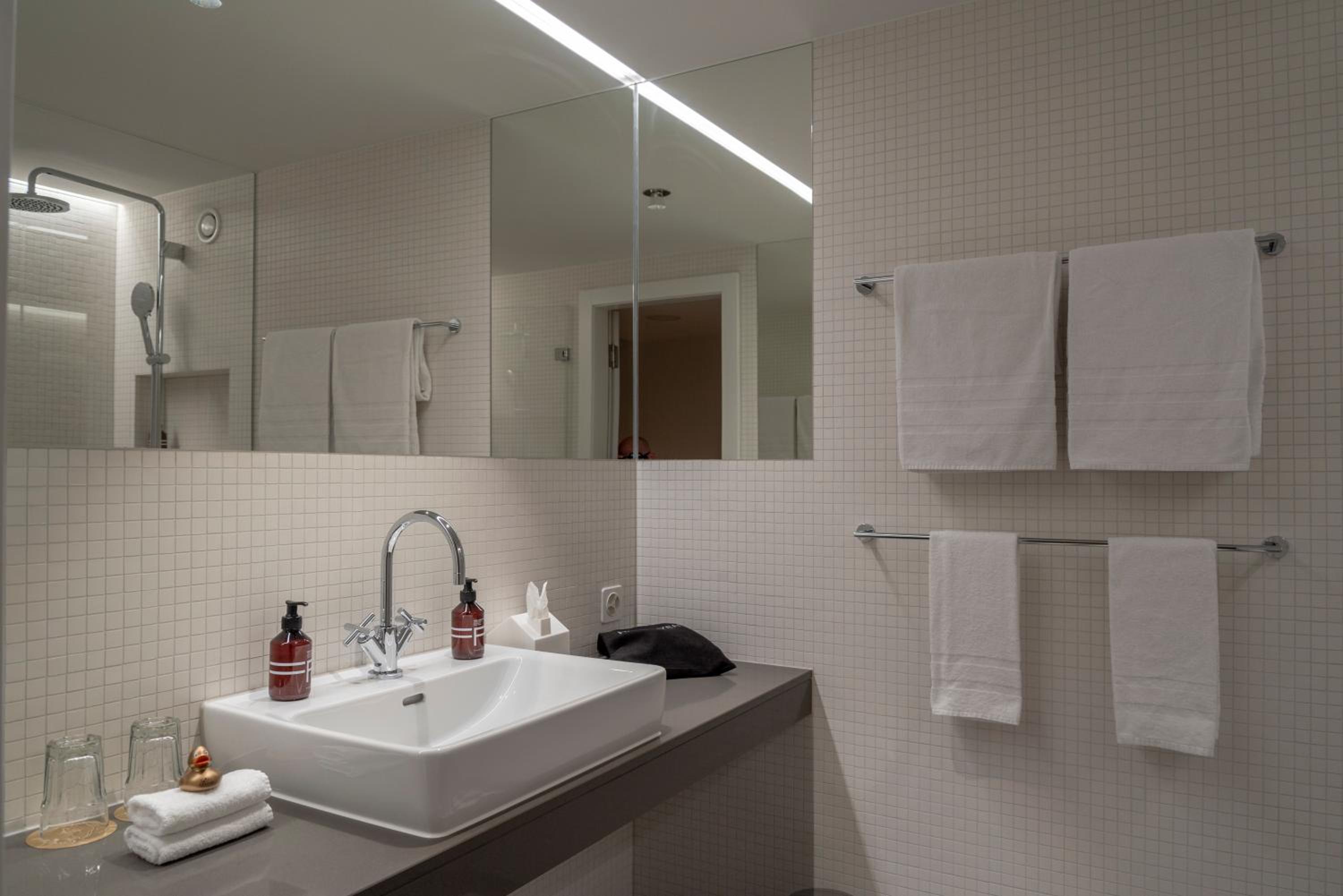 Фото Hotel Caspar