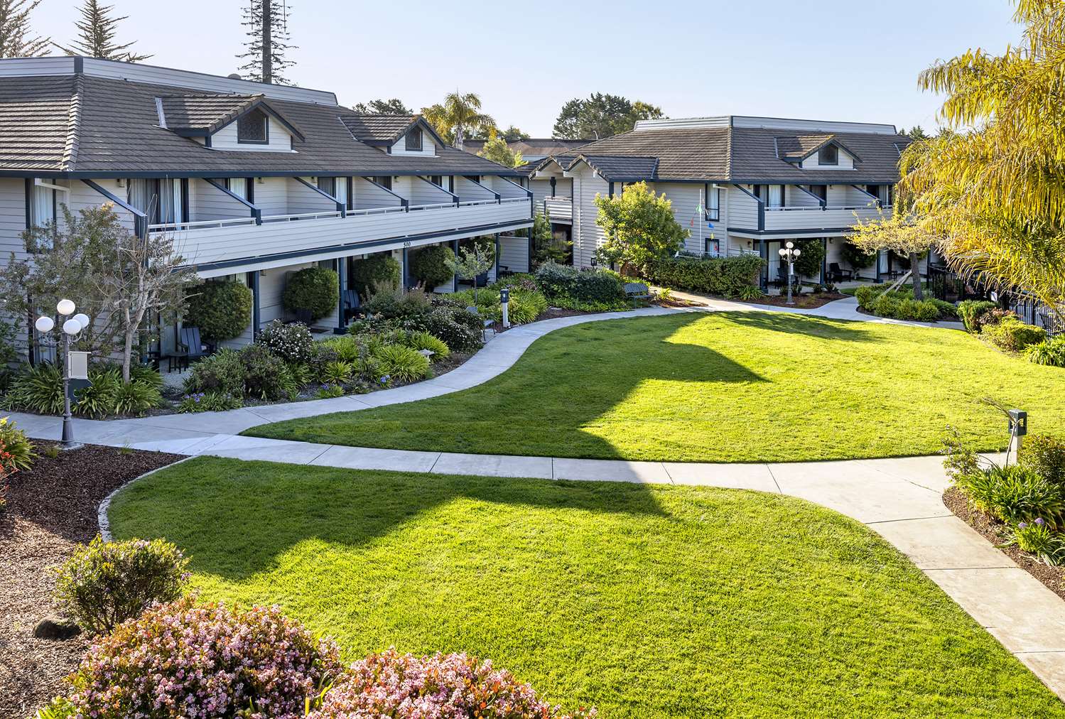 Фото Seacliff Inn Aptos, Tapestry Collection by Hilton