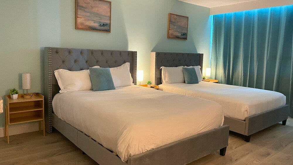 Фото Castle Beach Club Apartments