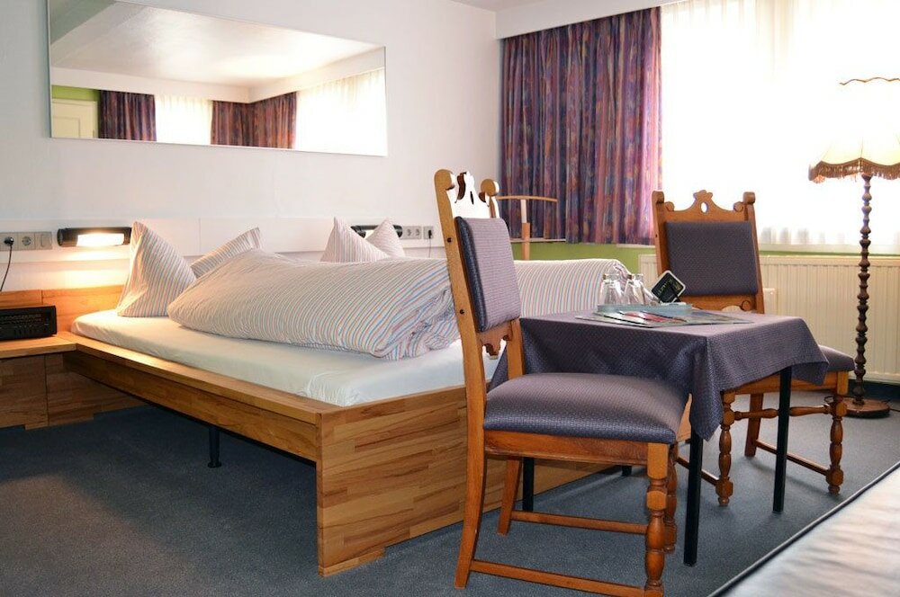 Фото Hotel Goldene Sonne