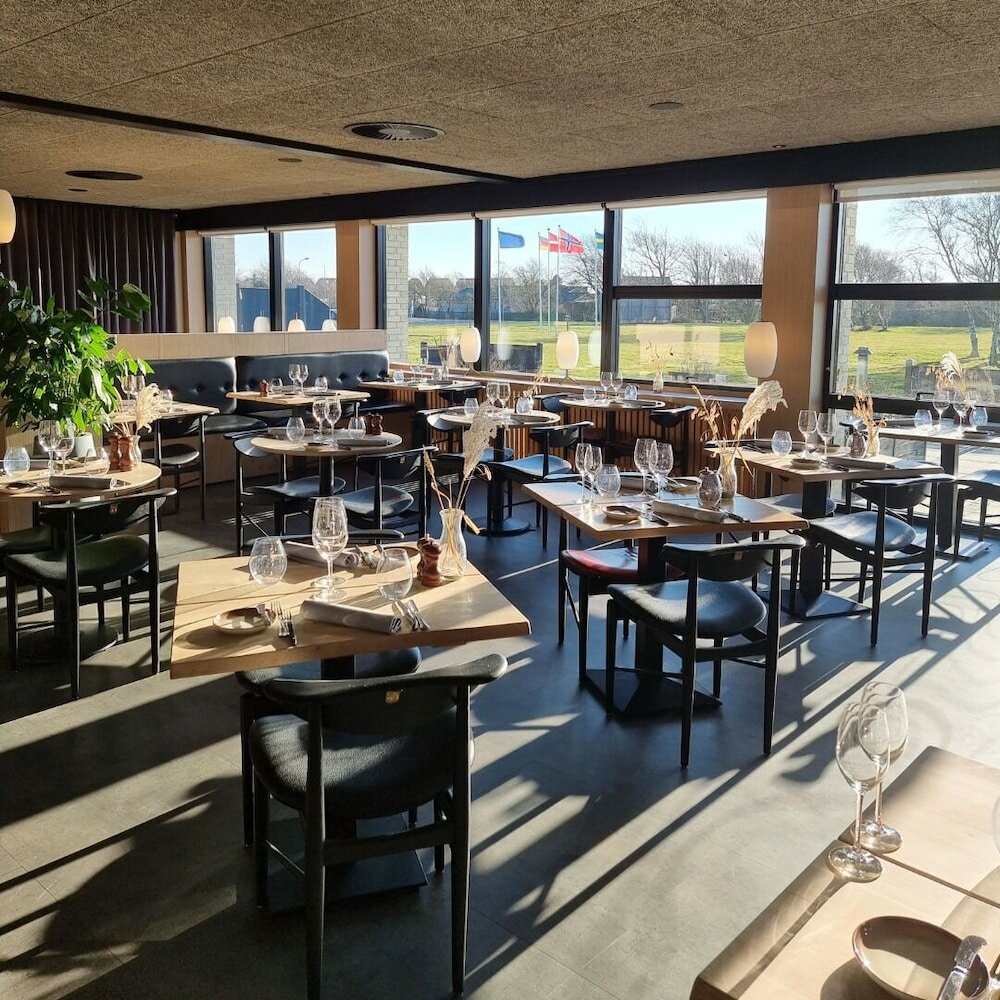 Фото Hotel Fjordgaarden