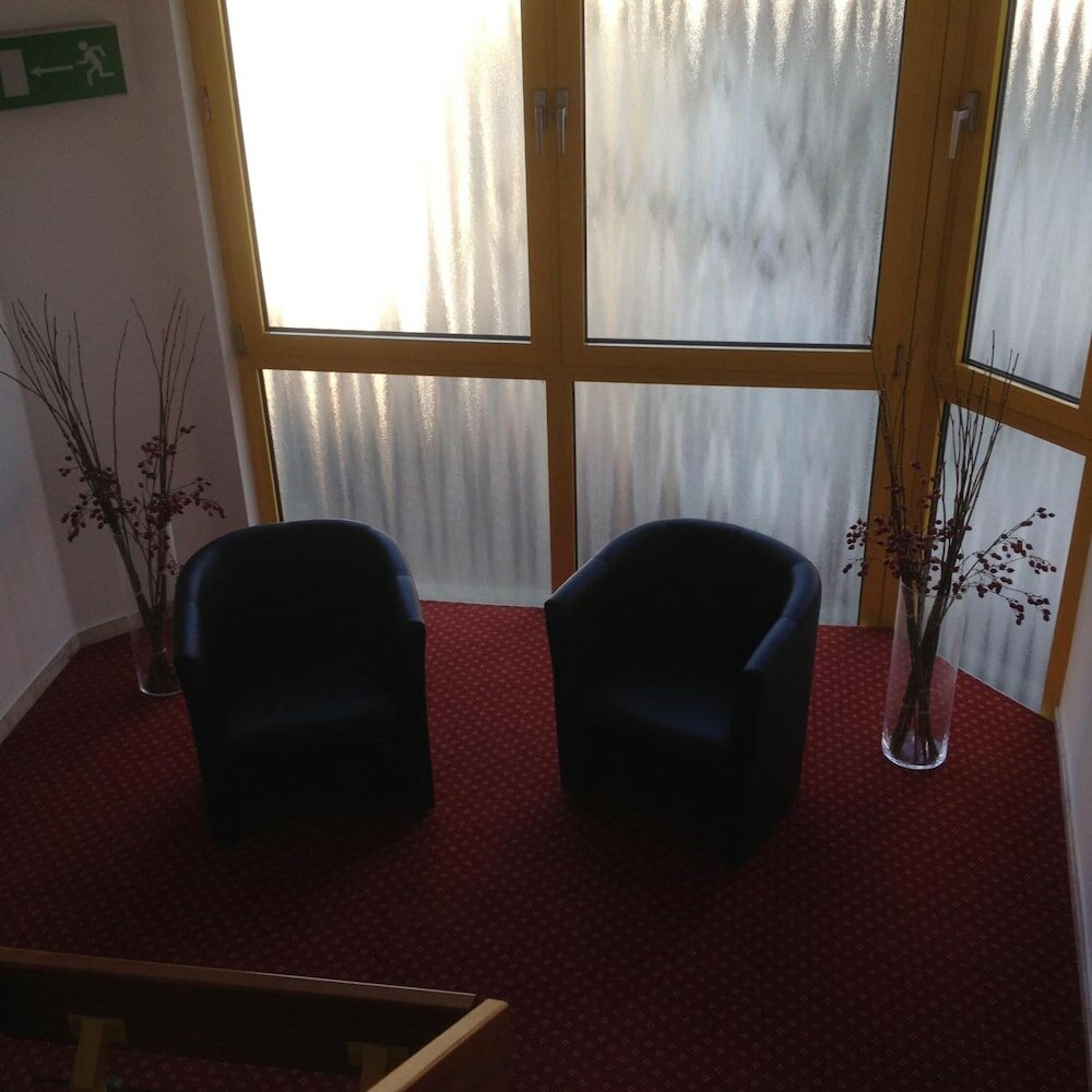 Фото Hotel Post Viernheim Ug