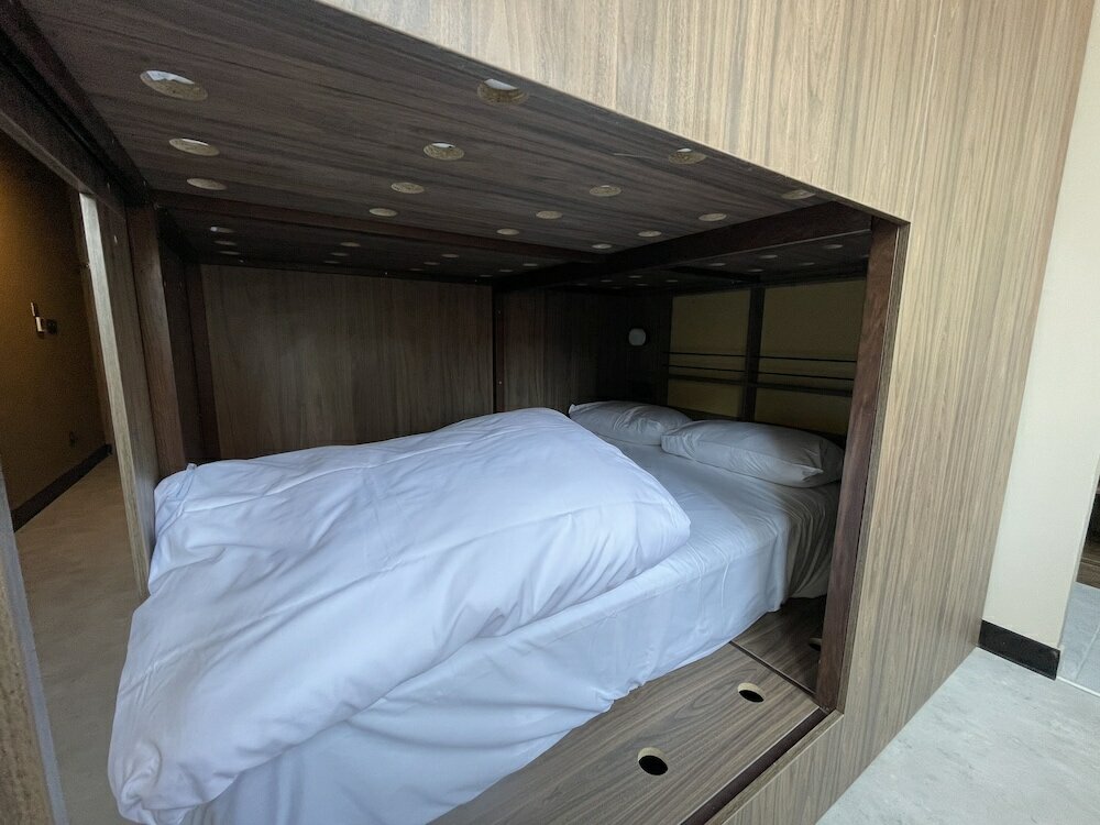 Фото Jost Hôtel Lille Centre