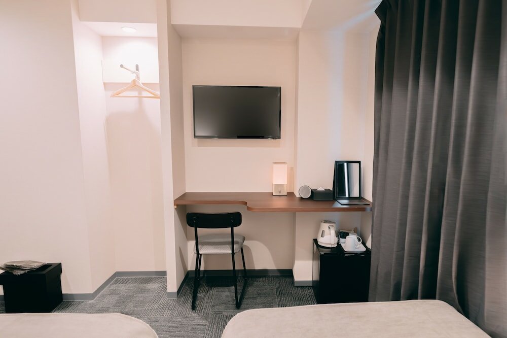 Фото R Hotel Honmachi