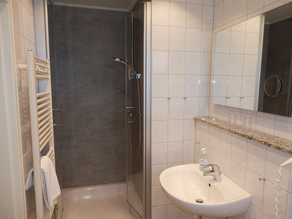 Фото Hotel Bellevue