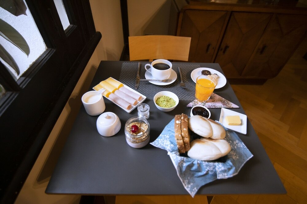 Фото New Voga Guesthouse