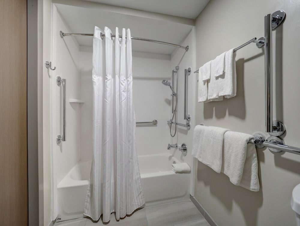 Фото Holiday Inn Express Corpus Christi Beachfront, an Ihg Hotel